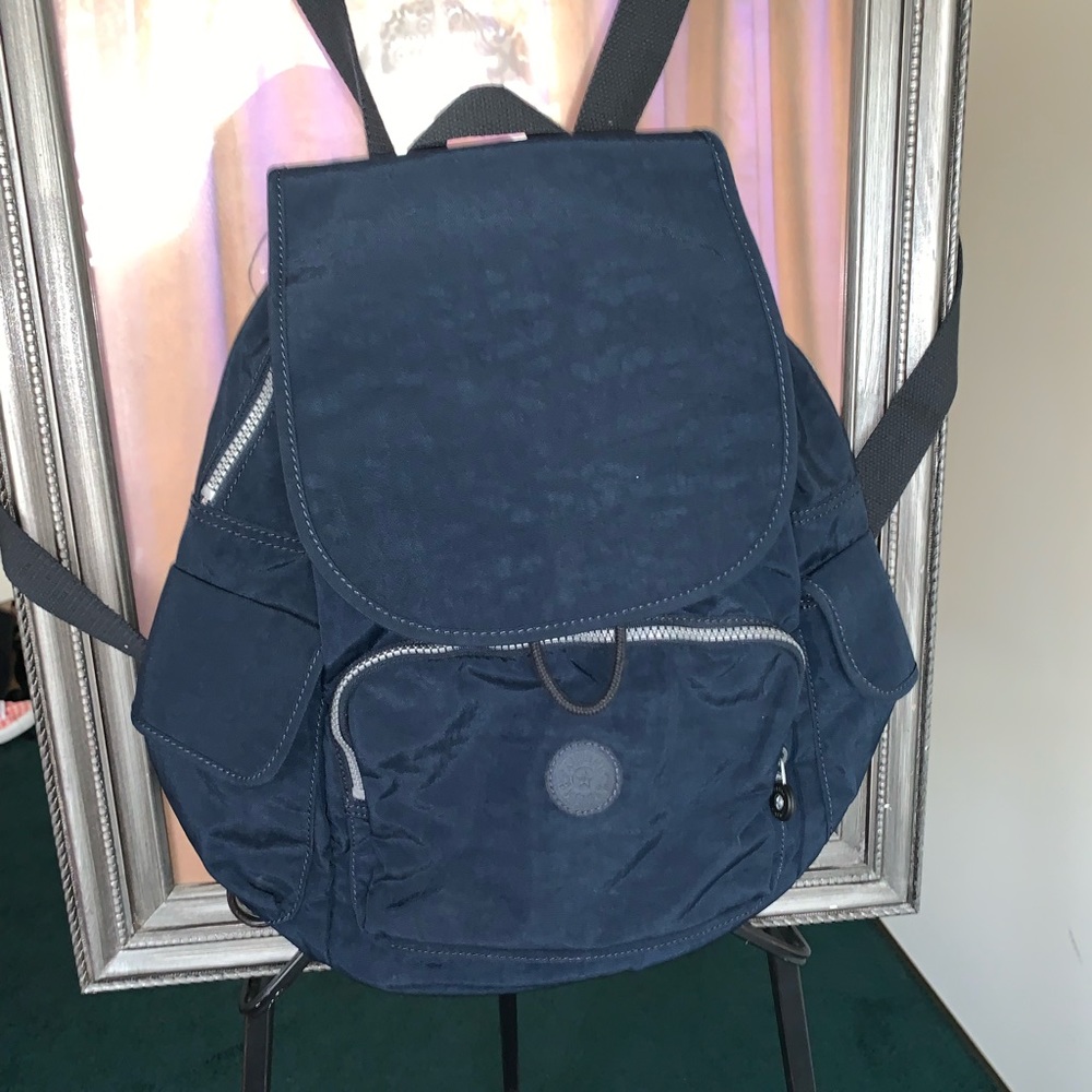 Navy Blue Kipling Ravier